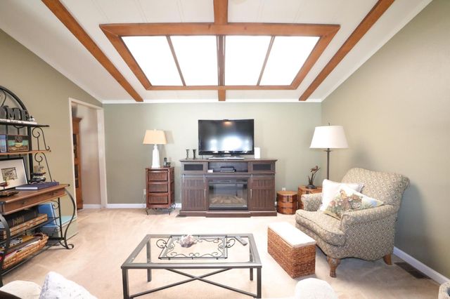 472 Chateau La Salle Drive 472, San Jose, CA 95111