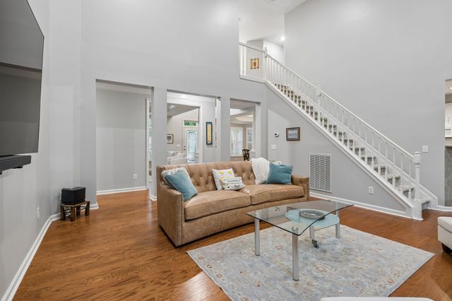302 Findon Ct, Franklin, TN 37064