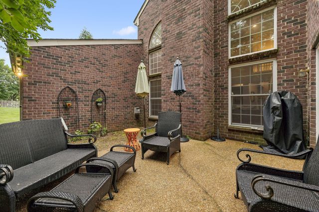 302 Findon Ct, Franklin, TN 37064