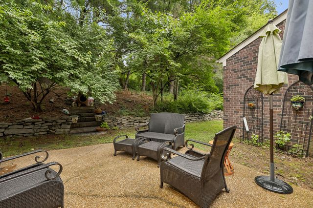 302 Findon Ct, Franklin, TN 37064