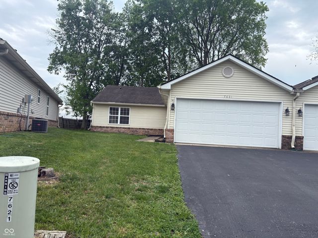 7621 Orchard Village Drive, Indianapolis, IN 46217