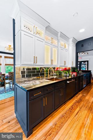 1124 MANTUA PIKE, Mantua, NJ 08051
