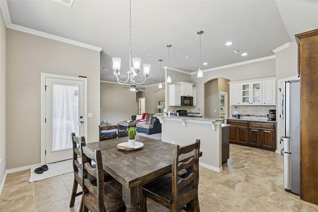 15925 Burkett Circle, Edmond, OK 73013