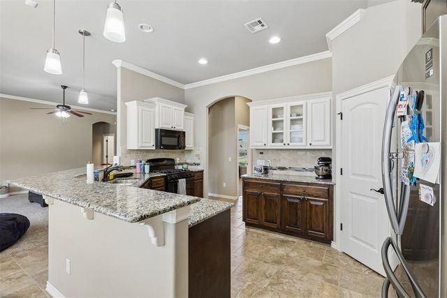 15925 Burkett Circle, Edmond, OK 73013