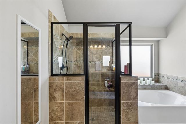 15925 Burkett Circle, Edmond, OK 73013
