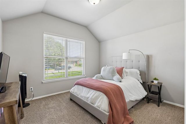 15925 Burkett Circle, Edmond, OK 73013