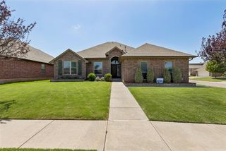15925 Burkett Circle, Edmond, OK 73013