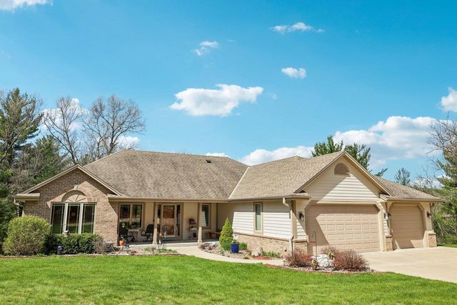 875 Fawn Lane, Grand Marsh, WI 53936
