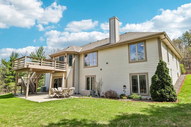 875 Fawn Lane, Grand Marsh, WI 53936
