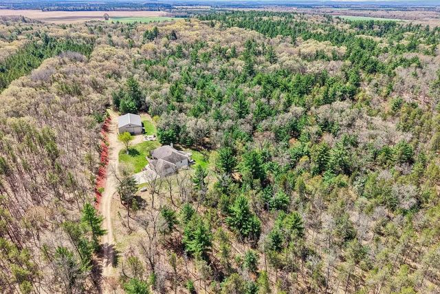 875 Fawn Lane, Grand Marsh, WI 53936