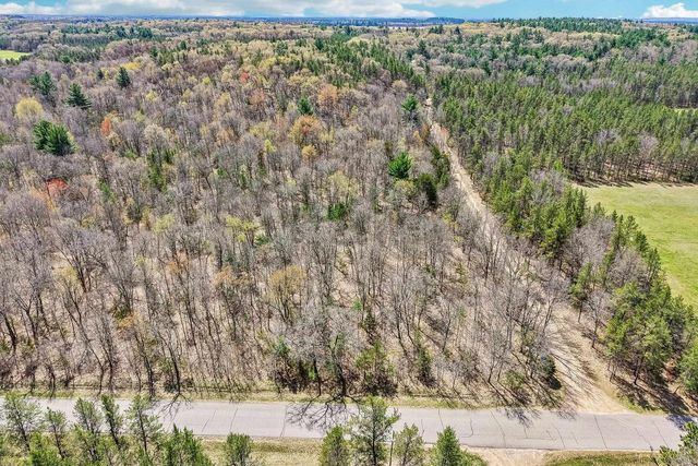 875 Fawn Lane, Grand Marsh, WI 53936