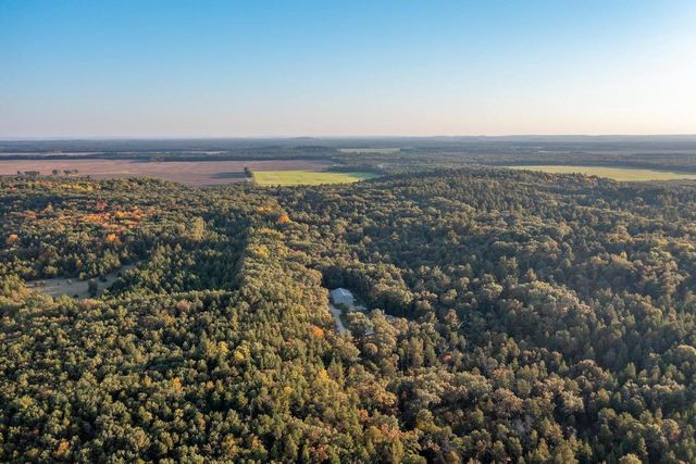 875 Fawn Lane, Grand Marsh, WI 53936