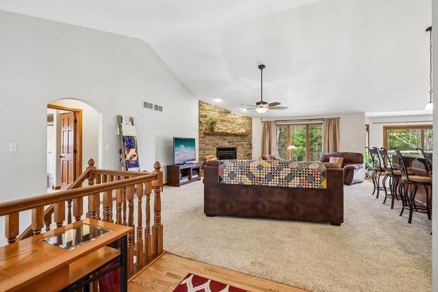 875 Fawn Lane, Grand Marsh, WI 53936