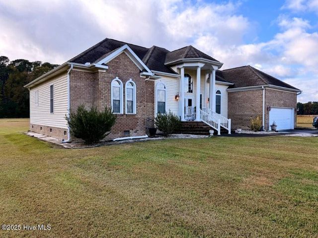 233 Boyd Acres Road, Washington, NC 27889