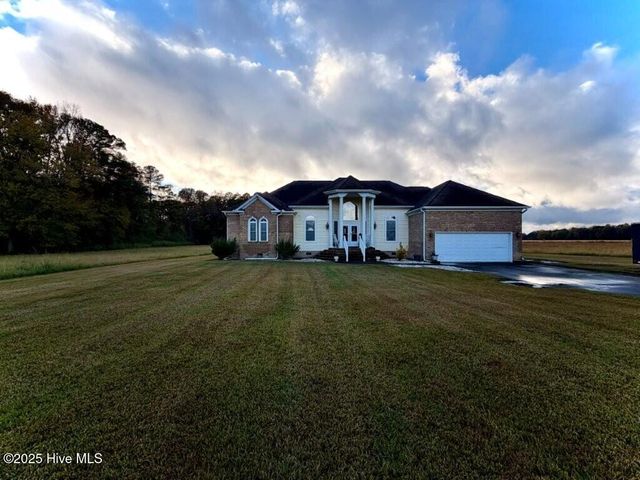 233 Boyd Acres Road, Washington, NC 27889