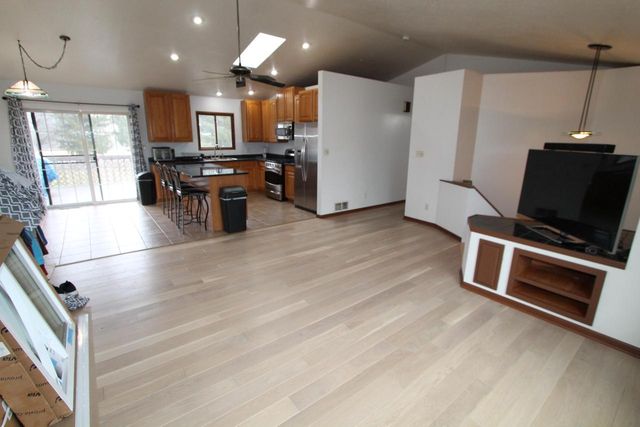 W5180 Jason ROAD, Elkhorn, WI 53121