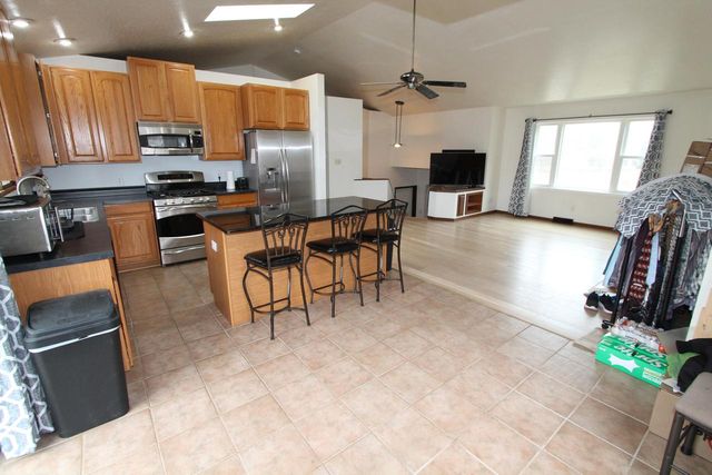 W5180 Jason ROAD, Elkhorn, WI 53121