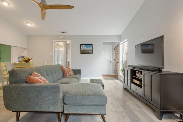 2922 Canis Circle, Garland, TX 75044