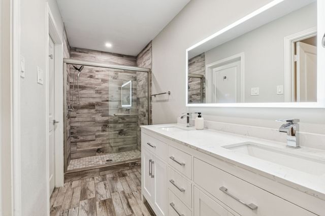 6010 Preston Creek Drive, Dallas, TX 75240