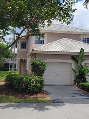 2220 Salerno Cir, Weston, FL 33327