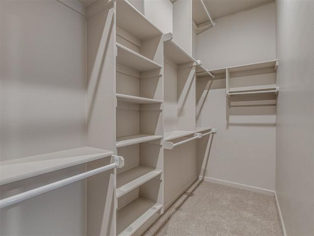 8300 Lambert Way, Edmond, OK 73034
