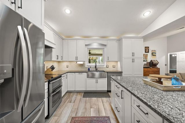 2504 ORCHARD DRIVE, Apopka, FL 32712