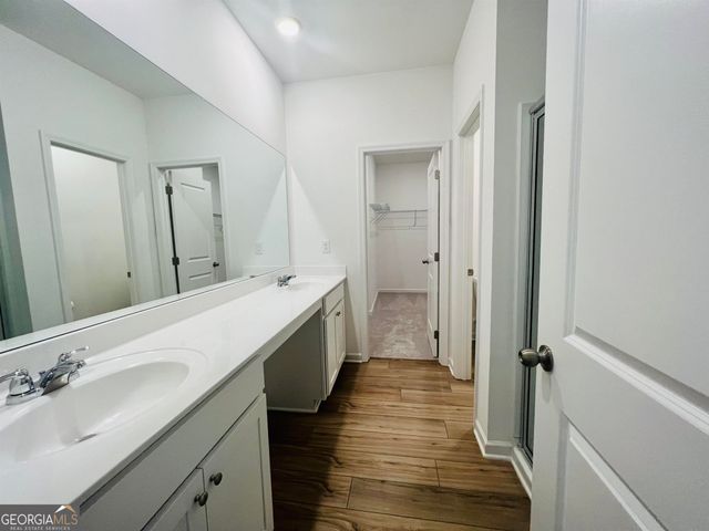 4005 Berry Farm Court, Loganville, GA 30052