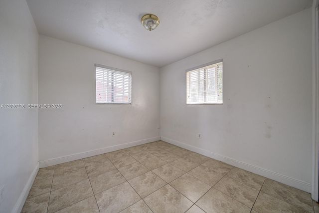 11250 SW 7th St, Sweetwater, FL 33174