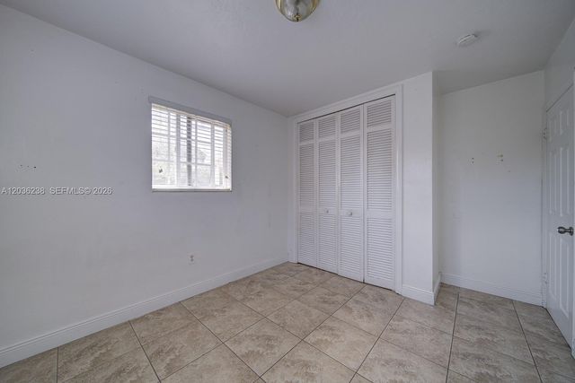11250 SW 7th St, Sweetwater, FL 33174