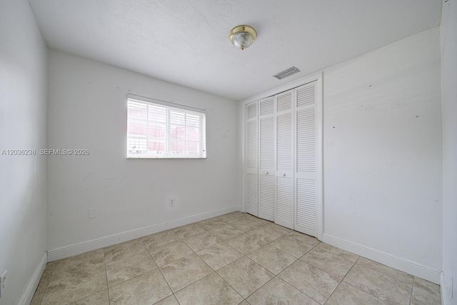 11250 SW 7th St, Sweetwater, FL 33174