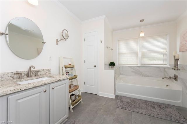 121 Warwicke Place, Bermuda Run, NC 27006