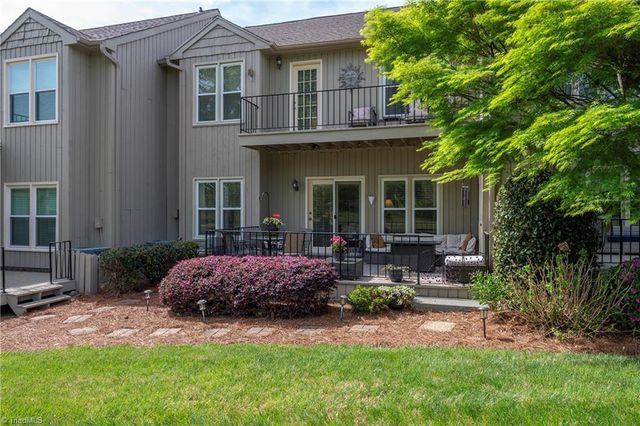 121 Warwicke Place, Bermuda Run, NC 27006