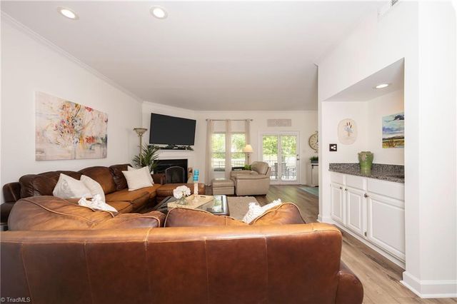 121 Warwicke Place, Bermuda Run, NC 27006