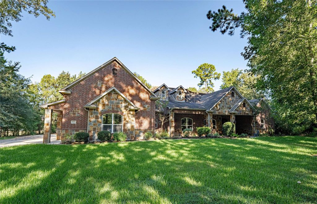 30003 Commons Park Drive, Huffman, TX 77336