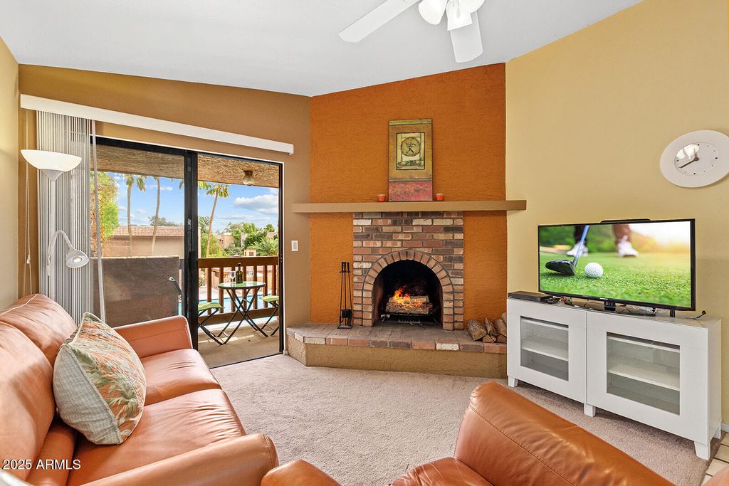 3031 N CIVIC CENTER Plaza 306, Scottsdale, AZ 85251 — exterior