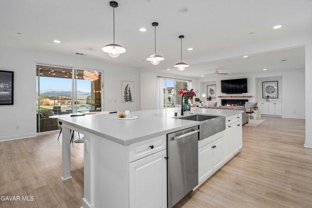 3731 Eliopulos Ranch Drive, Palmdale, CA 93551