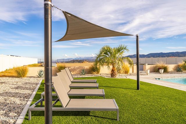 3731 Eliopulos Ranch Drive, Palmdale, CA 93551