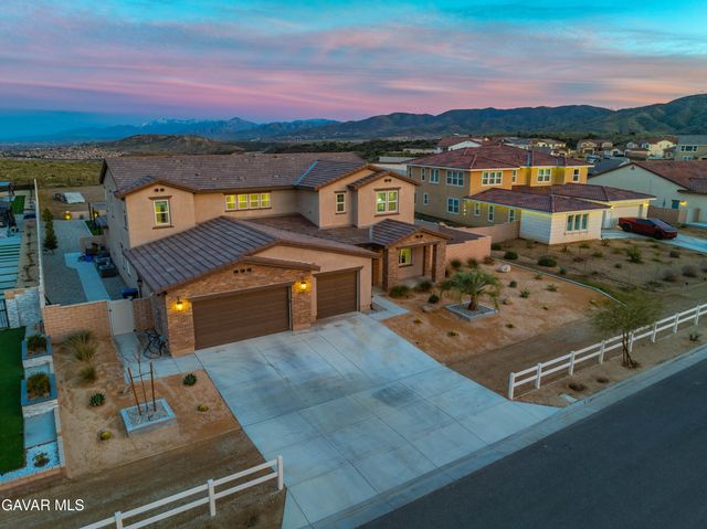 3731 Eliopulos Ranch Drive, Palmdale, CA 93551