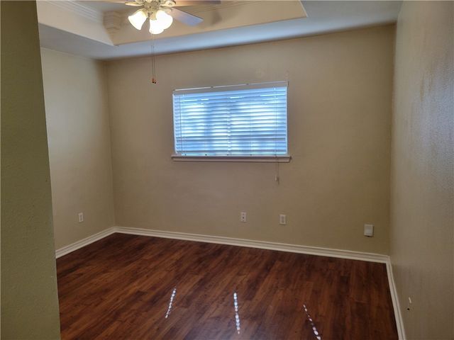 7010 Eldora Dr, Corpus Christi, TX 78413