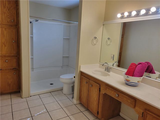 7010 Eldora Dr, Corpus Christi, TX 78413