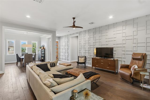 3208 Laurel Trace Court, Bryan, TX 77807