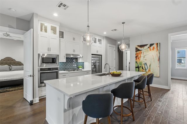 3208 Laurel Trace Court, Bryan, TX 77807