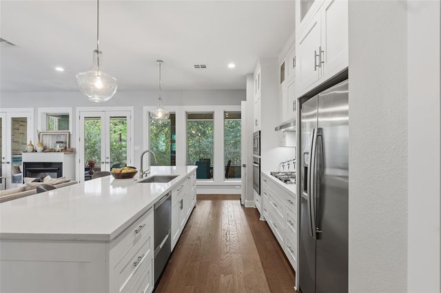 3208 Laurel Trace Court, Bryan, TX 77807