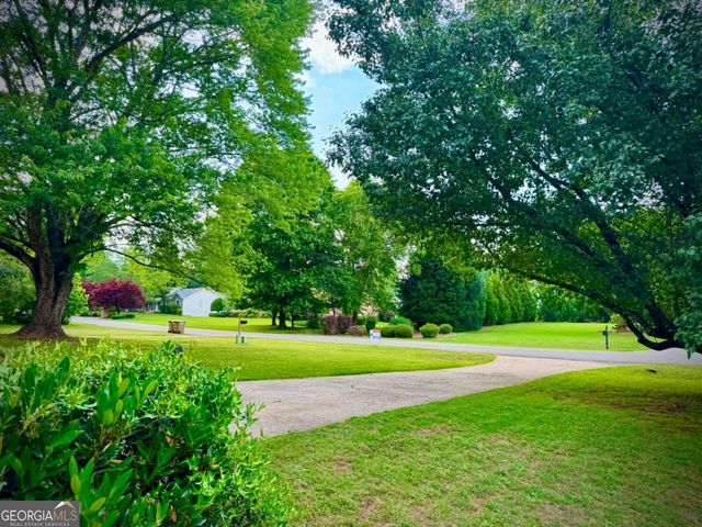 3565 Canon Creek Drive, Cumming, GA 30041