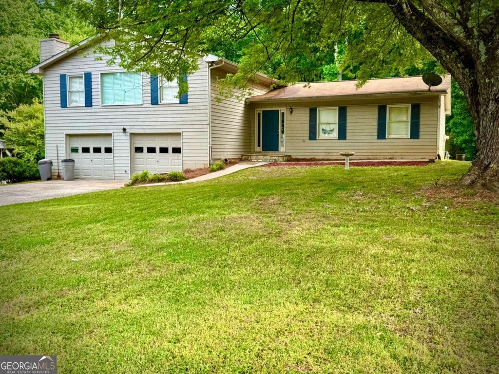 3565 Canon Creek Drive, Cumming, GA 30041