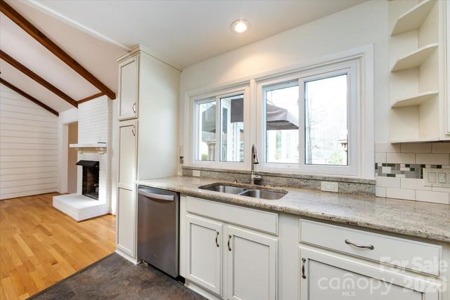 6132 Patrick Place, Charlotte, NC 28210