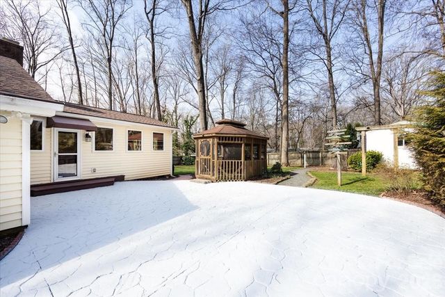 6132 Patrick Place, Charlotte, NC 28210