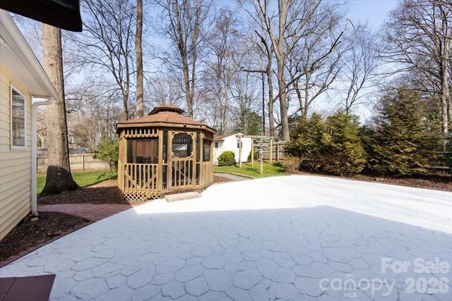 6132 Patrick Place, Charlotte, NC 28210