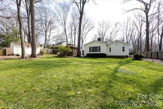 6132 Patrick Place, Charlotte, NC 28210