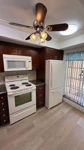 2209 SW 15th Street, Deerfield Beach, FL 33442